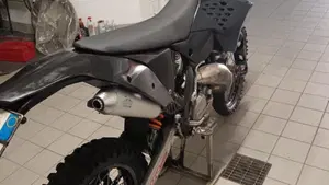 KTM 125 EXC (2008)  (4)