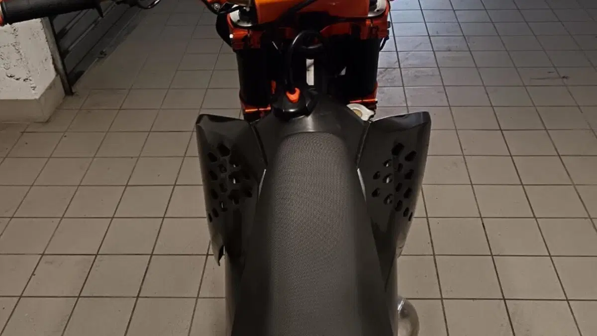 KTM 125 EXC (2008)  (6)