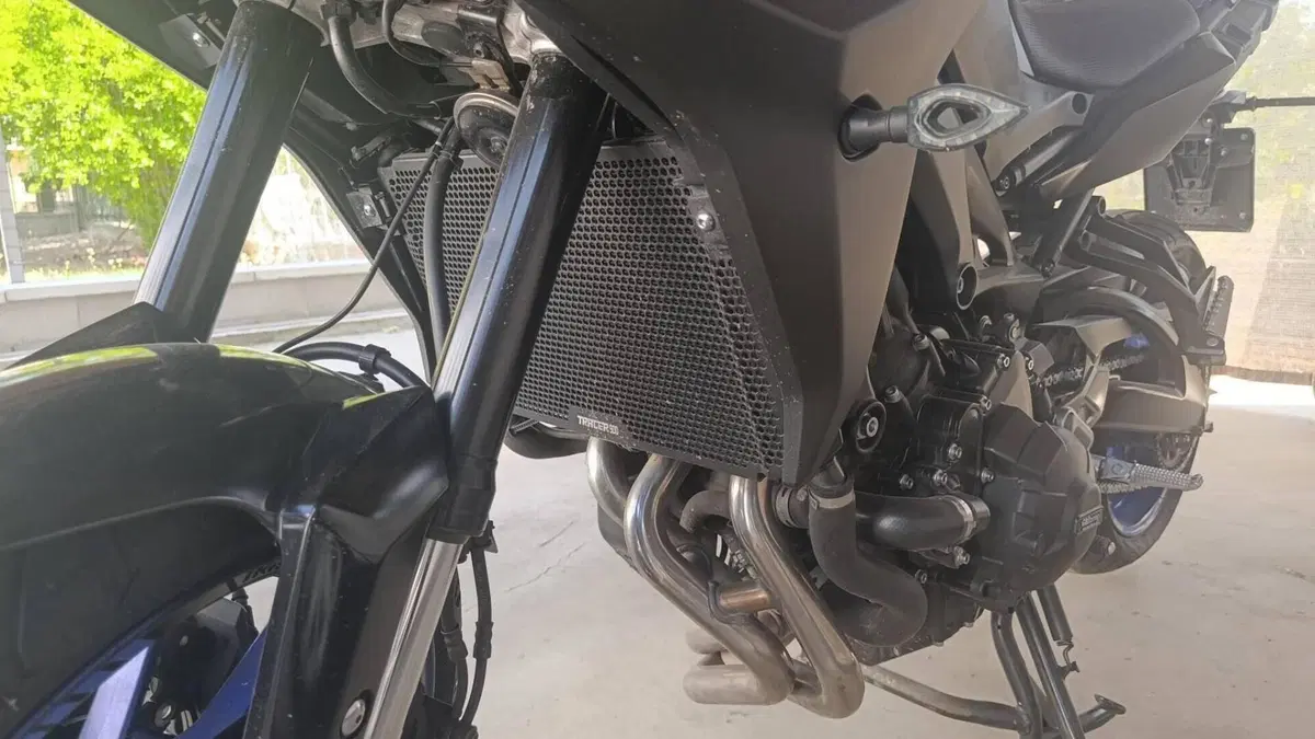 Yamaha Tracer 900 (2018 - 20)  (9)