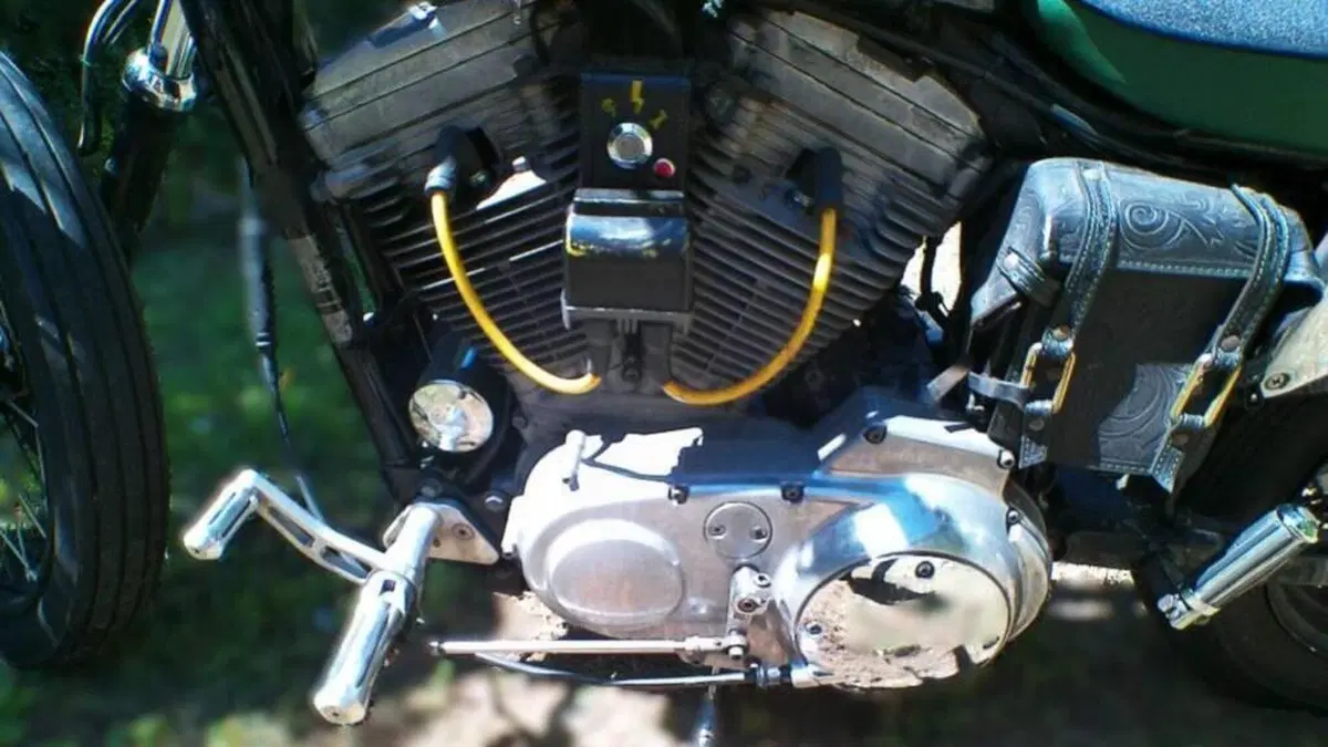 Harley-Davidson 883 Standard (1994 - 00) - XLH  (12)