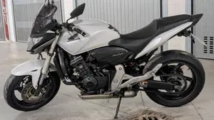 Honda Hornet 600 ABS (2011 - 13)  (2)