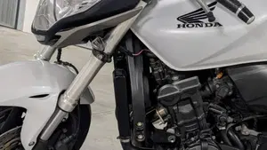 Honda Hornet 600 ABS (2011 - 13)  (3)
