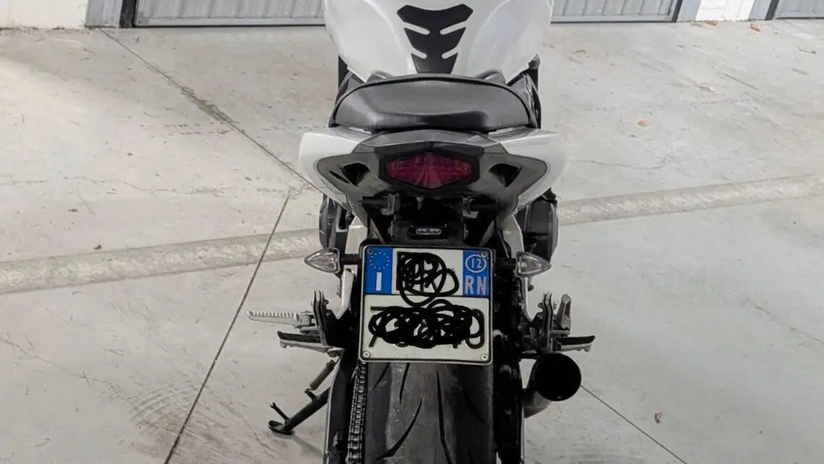 Honda Hornet 600 ABS (2011 - 13)  (16)