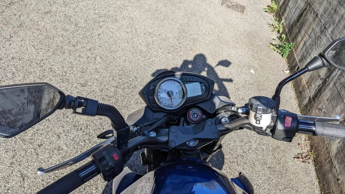 Kawasaki Z 750 (2007 - 14)  (5)