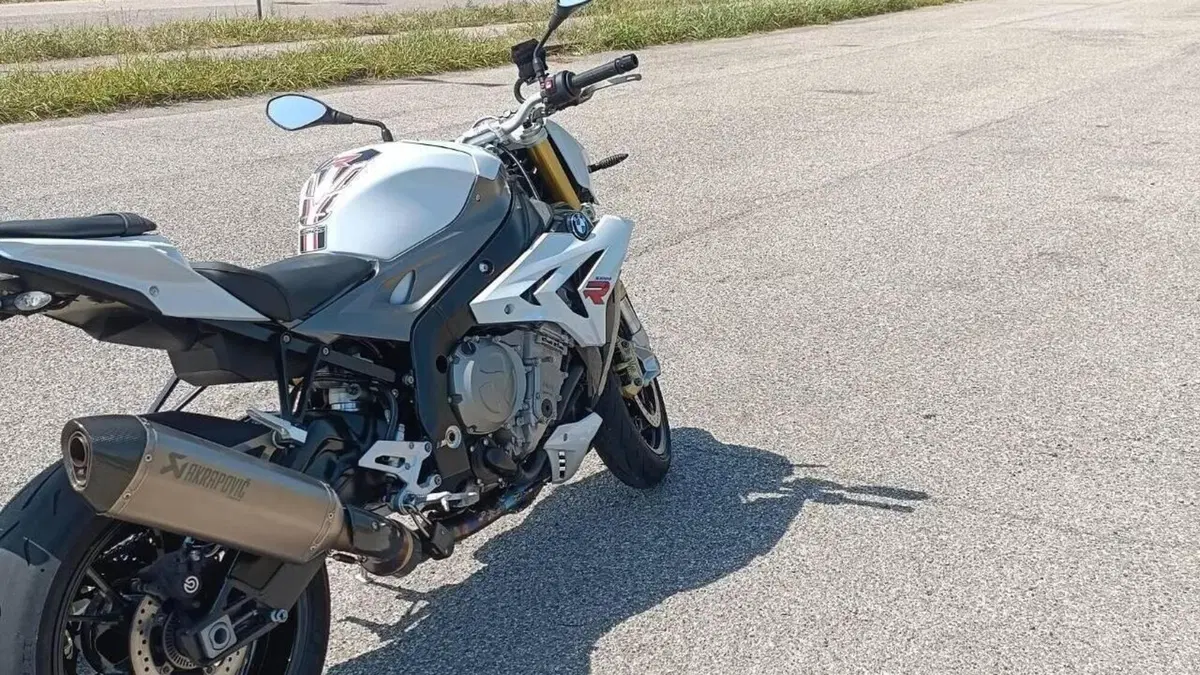 Bmw S 1000 R (2014 - 16)  (2)