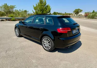 Audi A3 Sportback 1.6 TDI 105 CV CR S tronic Ambition (3)