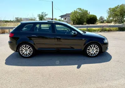 Audi A3 Sportback 1.6 TDI 105 CV CR S tronic Ambition (6)