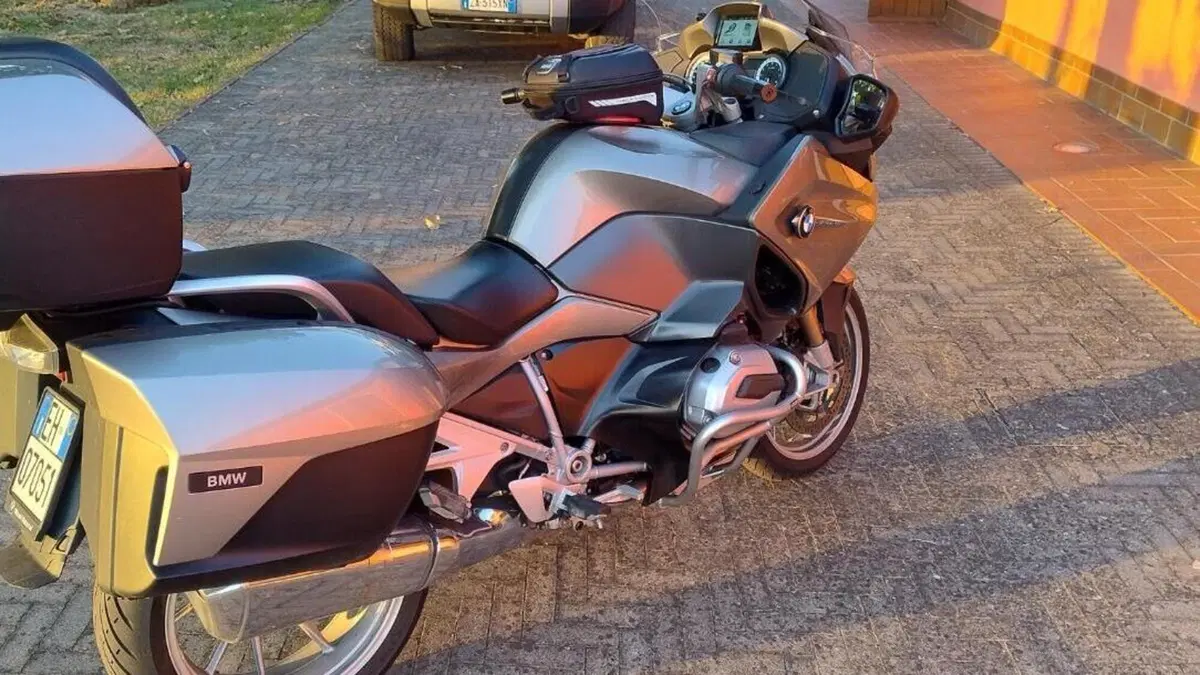Bmw R 1200 RT (2014 - 16)  (5)