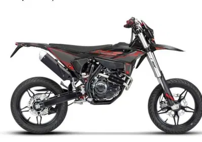 Betamotor RR 125 4T Motard T (2025 - 26) - Annuncio 10086409