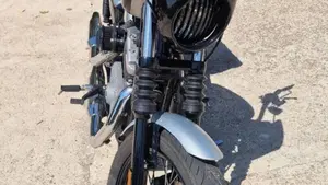 Harley-Davidson XL 1200N Nightster (2008 - 12)  (4)