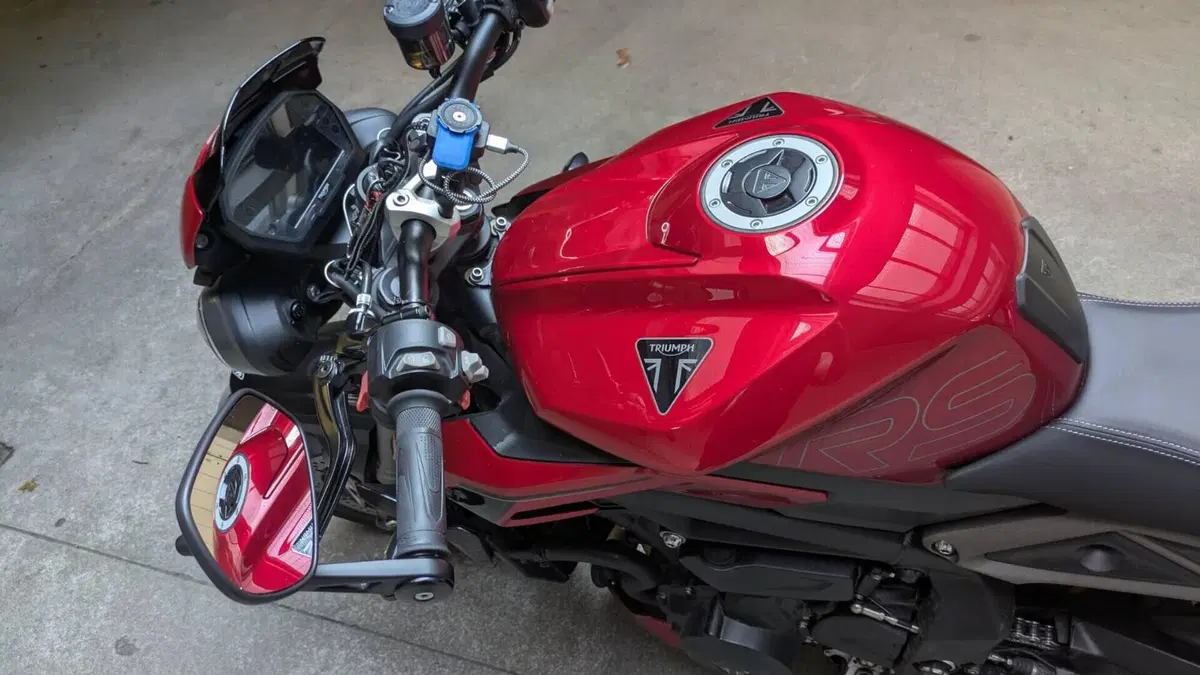 Triumph Street Triple 765 RS (2023 - 26)  (7)