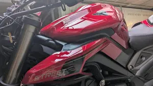 Triumph Street Triple 765 RS (2023 - 26)  (15)