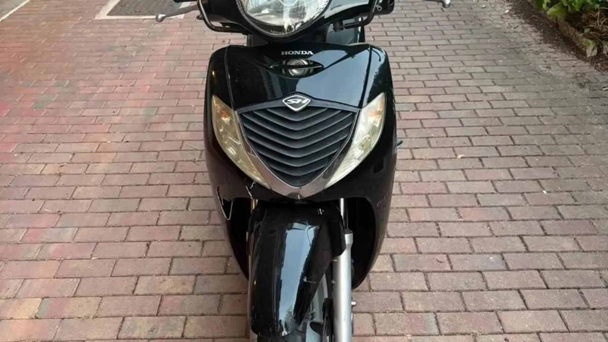 Honda SH 125 i (2005 - 08)  (2)