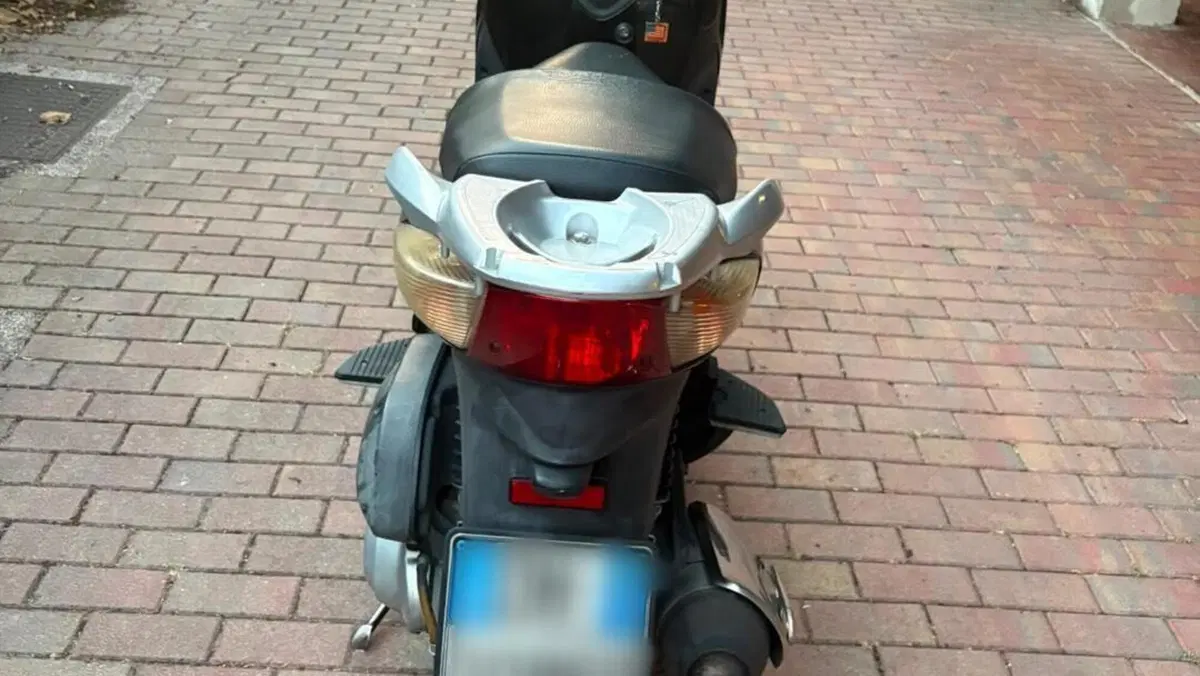 Honda SH 125 i (2005 - 08)  (4)