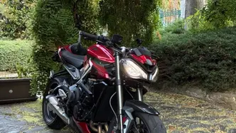 Triumph Street Triple 765 RS (2023 - 26) usata