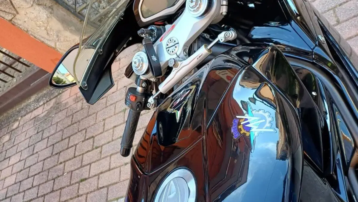 MV Agusta F4 1000 (2010 - 15)  (9)