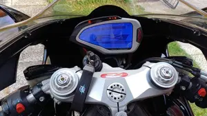 MV Agusta F4 1000 (2010 - 15)  (13)