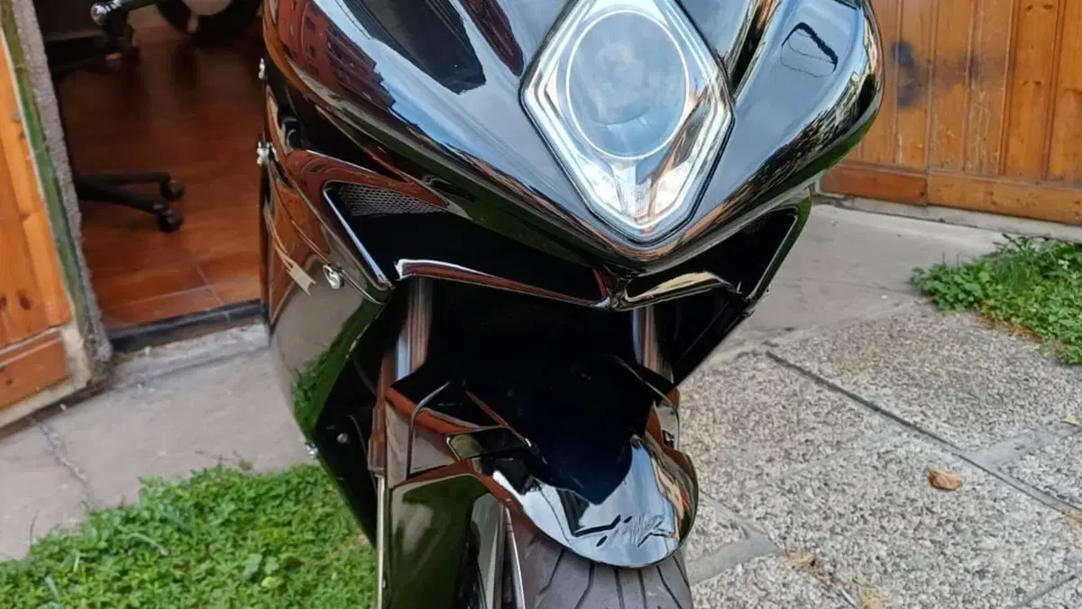 MV Agusta F4 1000 (2010 - 15)  (15)