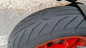KTM 1290 Super Duke GT (2021)  (4)
