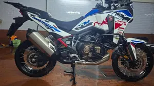 Honda Africa Twin CRF 1100L ES DCT (2024 - 26)  (5)