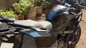 Bmw F 900 XR (2025 - 27)  (3)