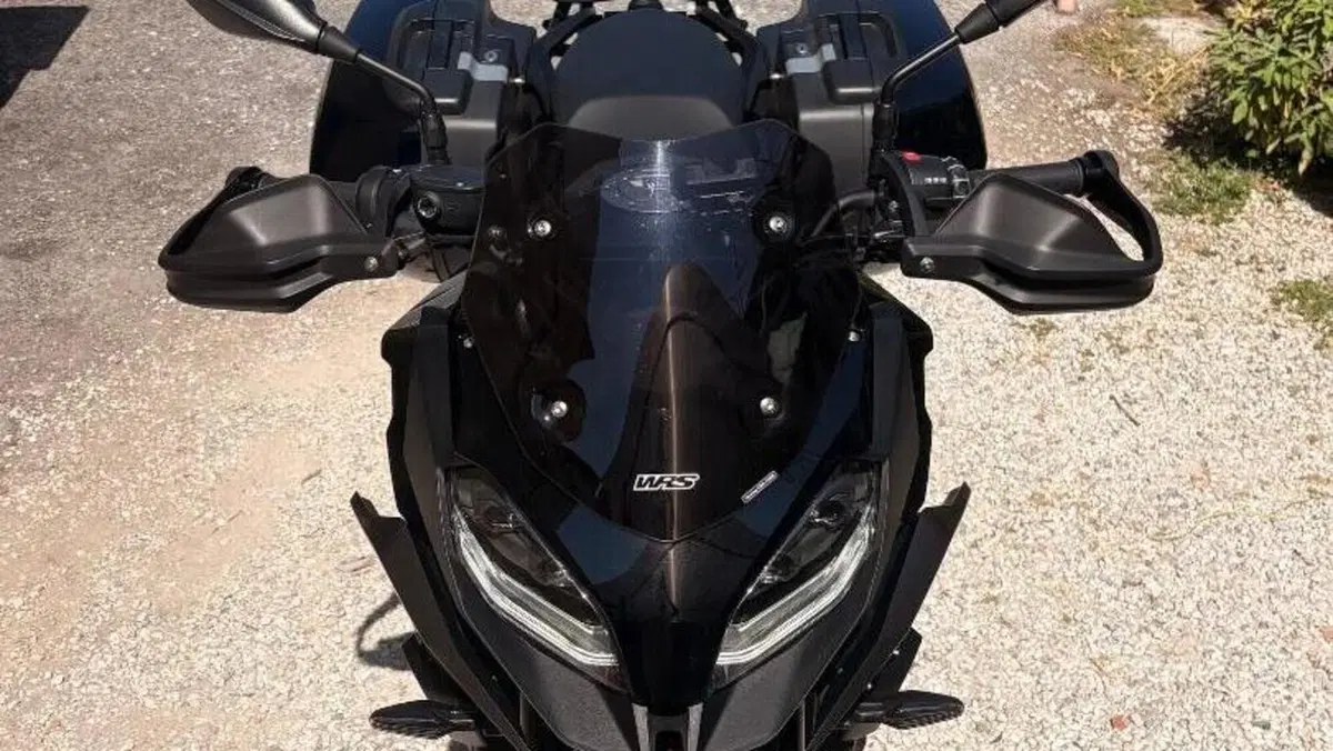Bmw F 900 XR (2025 - 27)  (4)