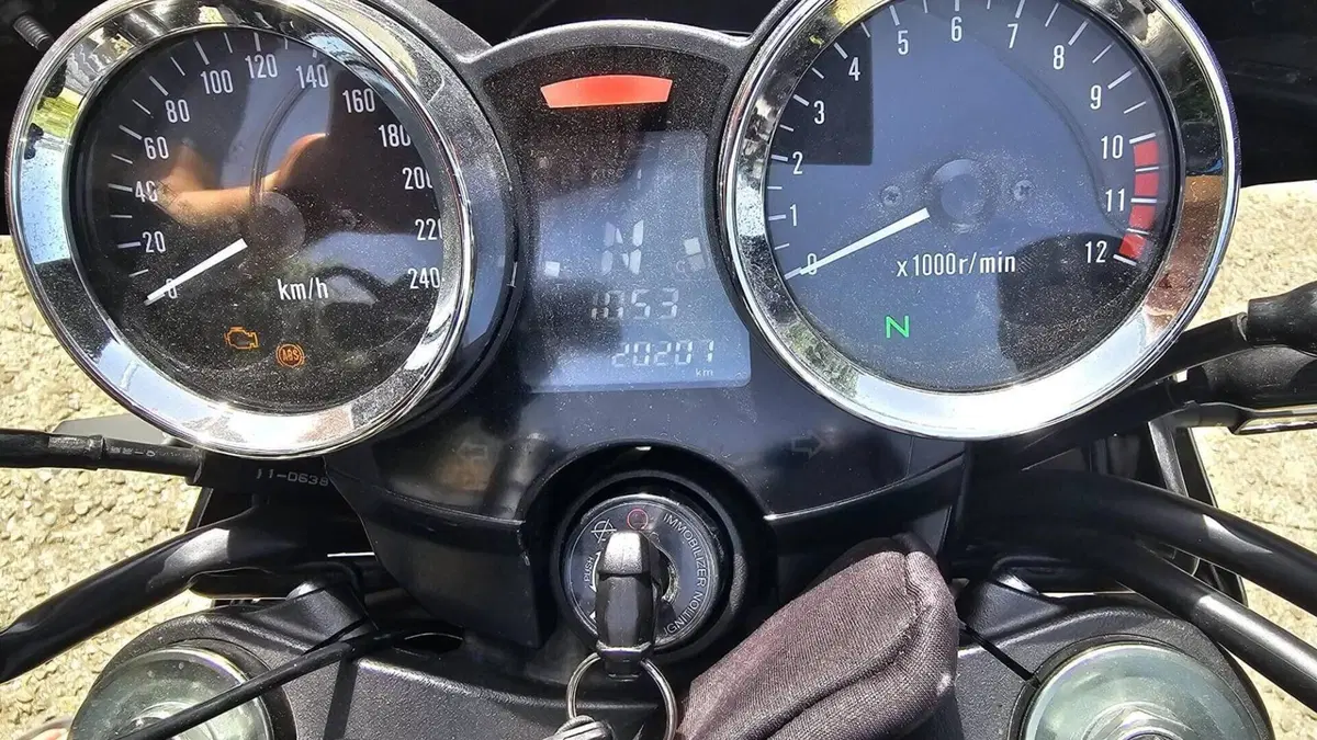 Kawasaki Z 900 RS Cafè (2018 - 21)  (6)