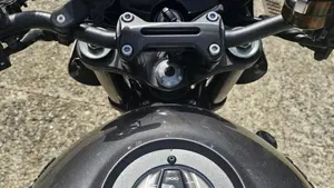 Kawasaki Z 900 RS Cafè (2018 - 21)  (9)