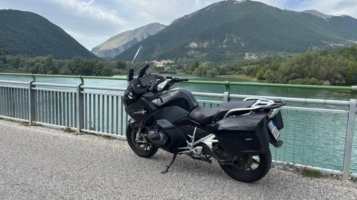 Bmw R 1250 RT (2021 - 25)  (2)