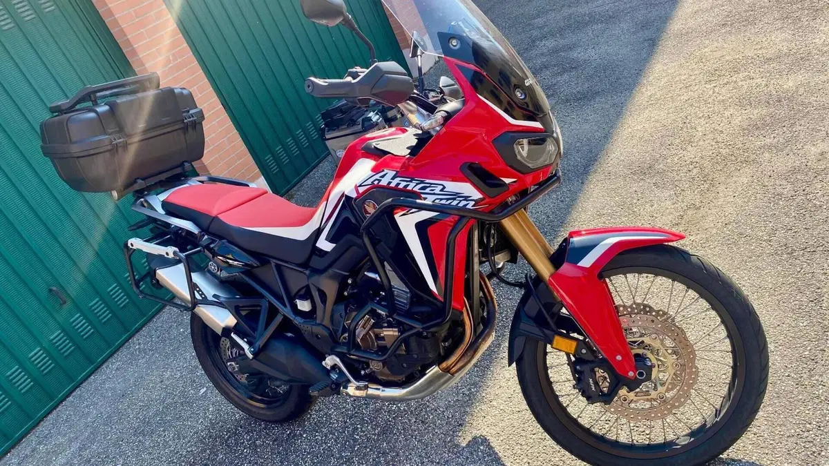 Honda Africa Twin CRF 1000L DCT (2018 - 19)  (2)