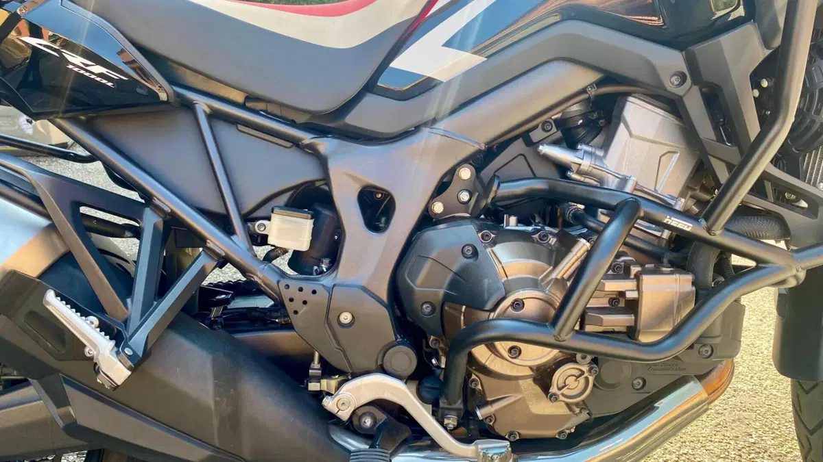 Honda Africa Twin CRF 1000L DCT (2018 - 19)  (4)
