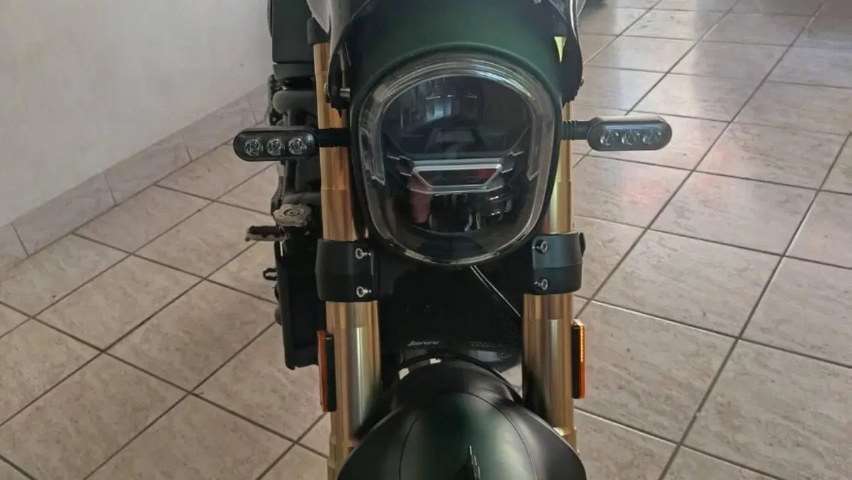 Benelli Leoncino 800 (2022 - 26)  (5)