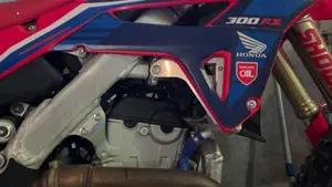 Honda CRF 300RX Enduro Special (2023)  (4)