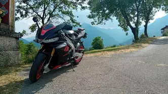 Aprilia RSV4 1100 (2021 - 24) usata