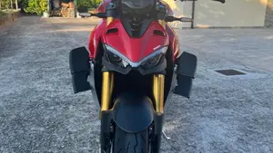 Ducati Streetfighter V4 1100 S (2020)  (2)