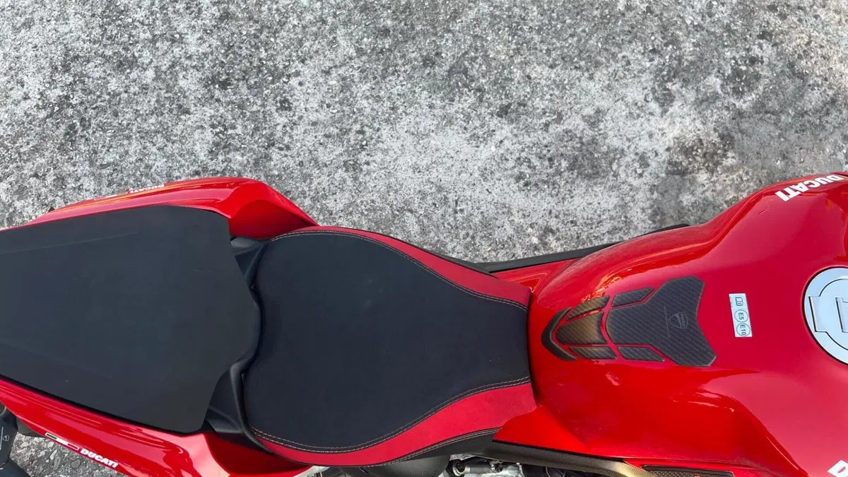 Ducati Streetfighter V4 1100 S (2020)  (14)