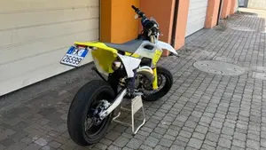 Husqvarna TC 125 (2024)  (4)