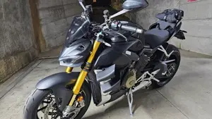 Ducati Streetfighter V4 1100 S (2021 - 22)  (9)