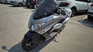 Yamaha T-Max 500 White Max (2010 - 11)  (5)