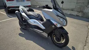 Yamaha T-Max 500 White Max (2010 - 11)  (6)
