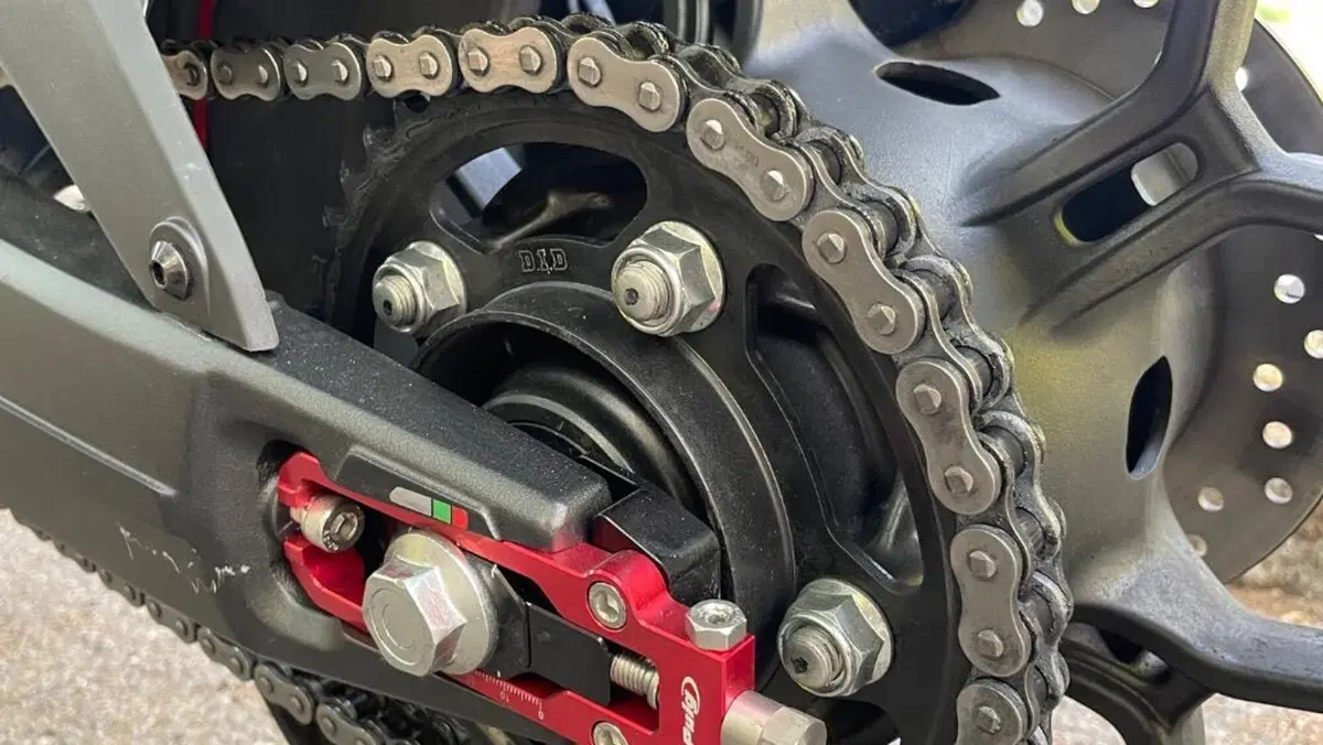 Honda CBR 650 R E-Clutch (2024 - 26)  (10)