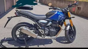 Triumph Speed 400 (2024 - 26)  (5)