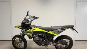 Fantic Motor XMF 125 Motard Performance 4T (2023 - 24) 