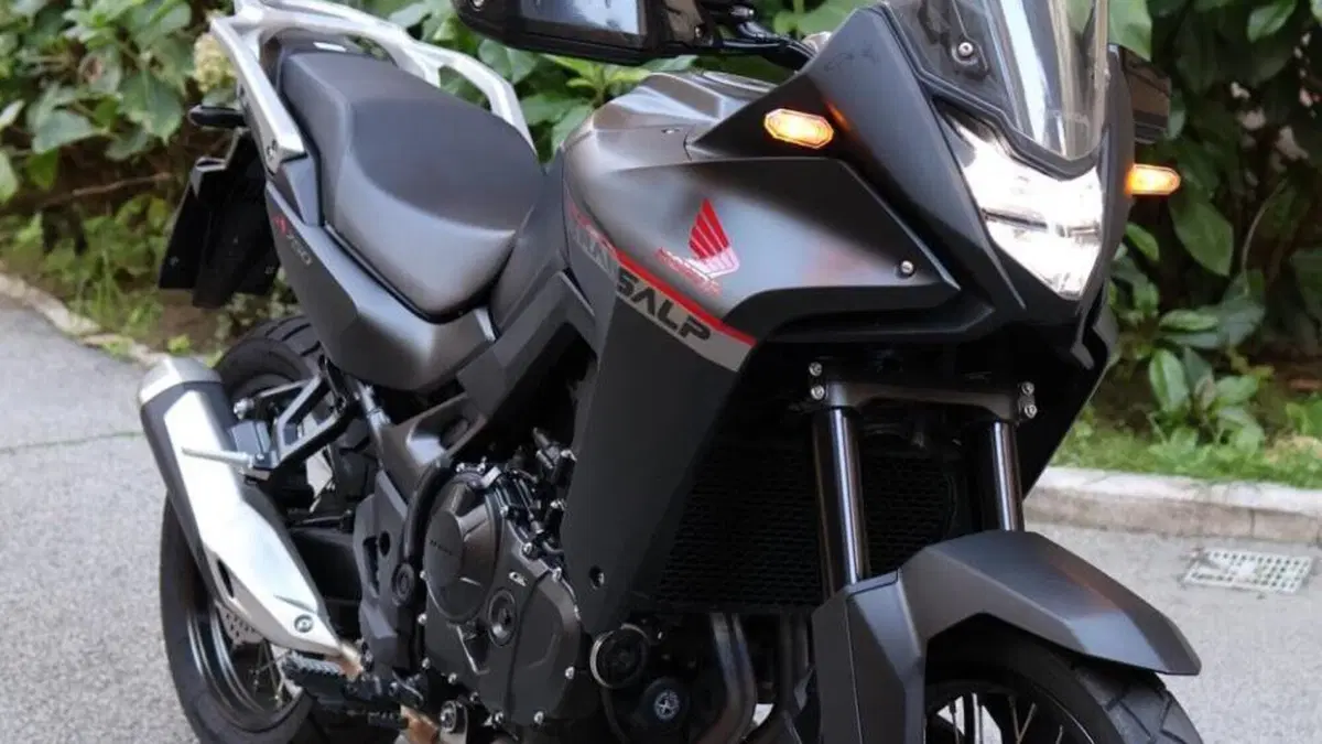 Honda Transalp XL750 (2023 - 24) 