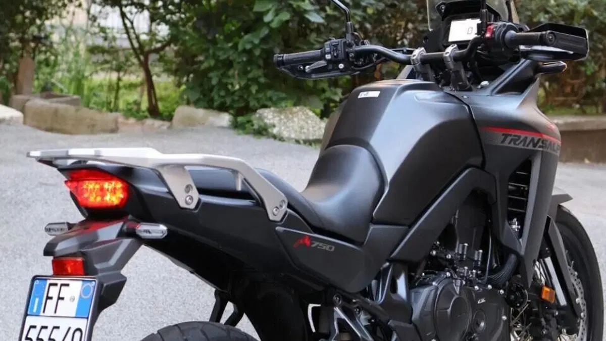 Honda Transalp XL750 (2023 - 24)  (2)