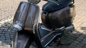 Lambretta V125 Special (2021 - 26)  (6)