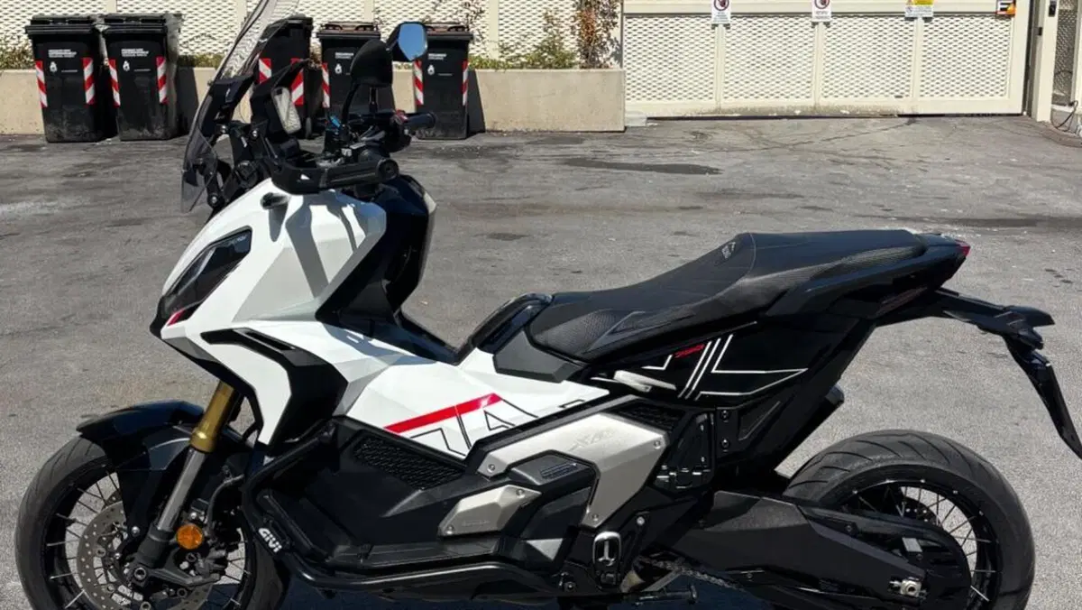Honda X-ADV 750 DCT (2021 - 24)  (2)