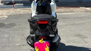Honda X-ADV 750 DCT (2021 - 24)  (4)