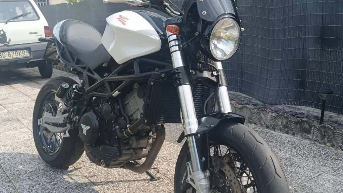 Moto Morini 1200 Sport 