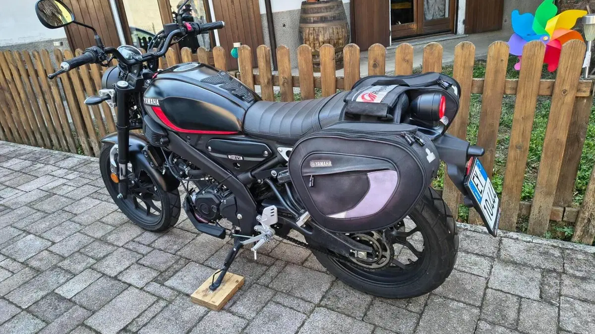 Yamaha XSR 125 (2021 - 24) 
